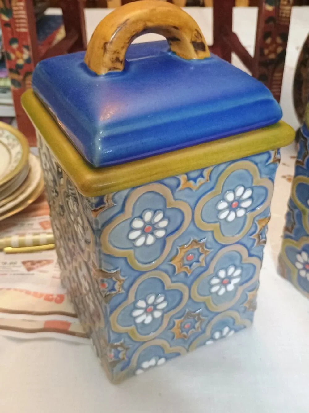 2 blue and gold, assorted sizes lidded canisters